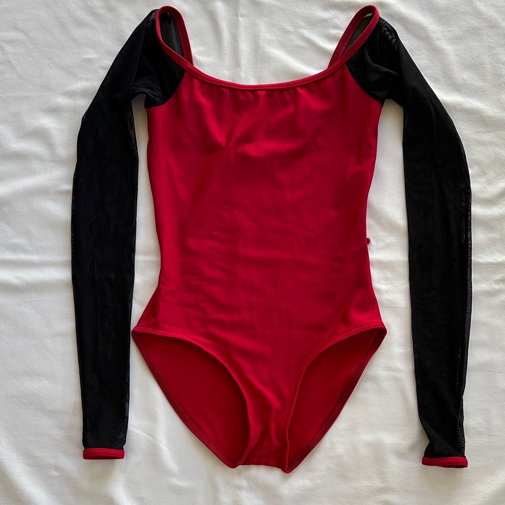 Yumiko Wendy-Mesh - Long Sleeves - Size Small - Like New